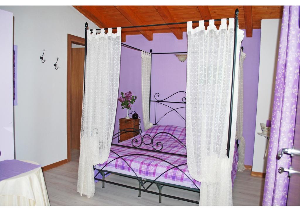 B&B I Viandanti Piancogno Habitación foto
